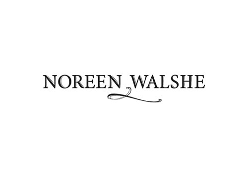 Logo de Noreen Walshe – version noir et blanc sur fond blanc